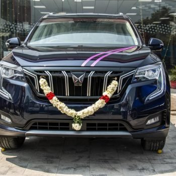 mahindra-xuv700 by rchr